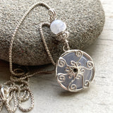 Dainty Venus necklaces