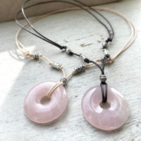 Rose quartz beaded necklace